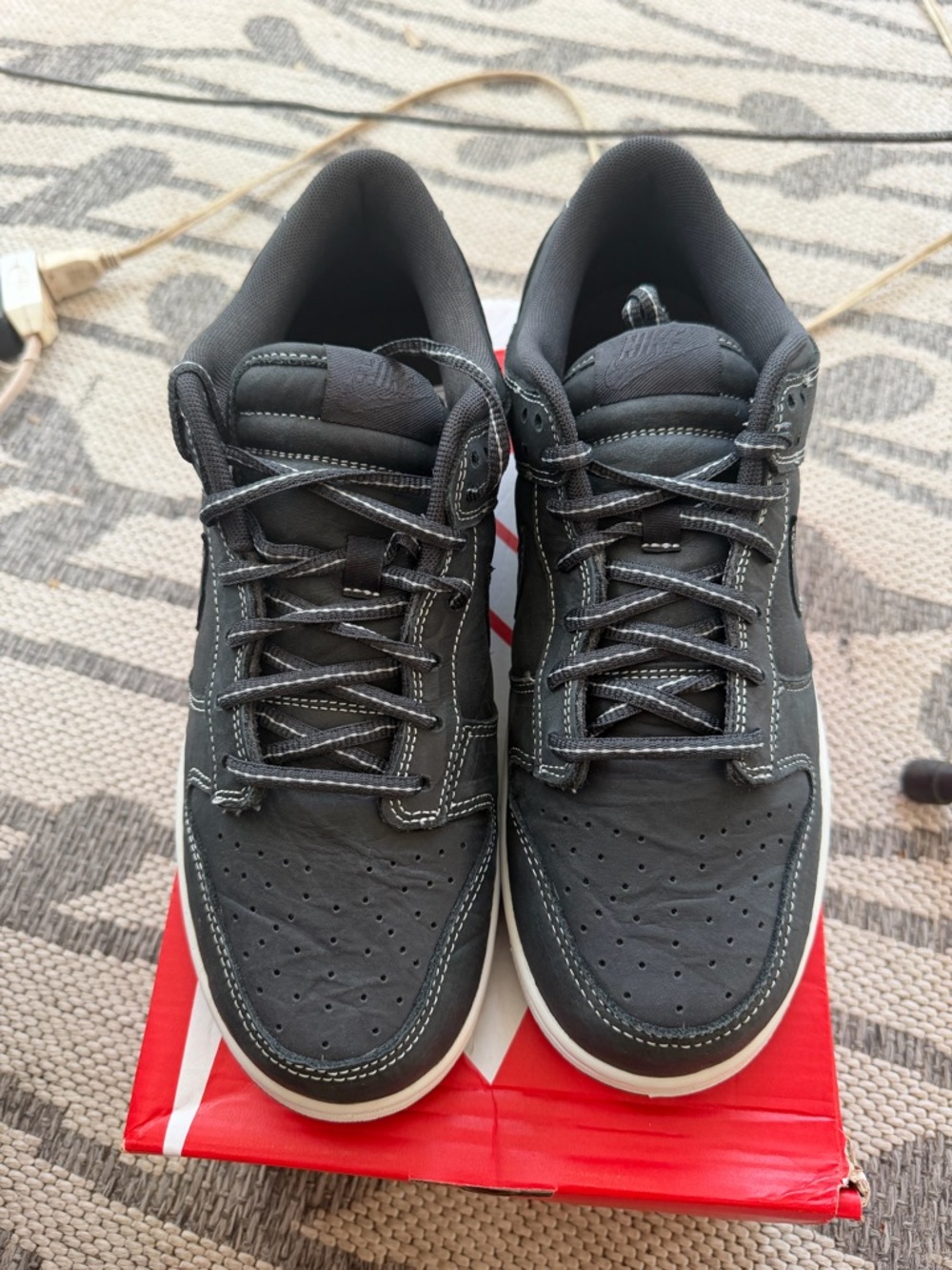 Nike Dunk Low summit